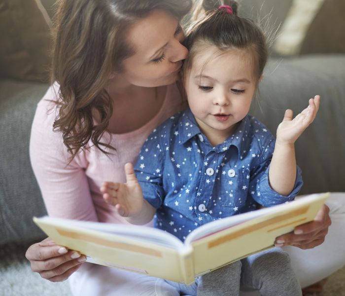 Nesse Dia Mundial da Alfabetização, é importante pensar em como é necessário ler para as crianças