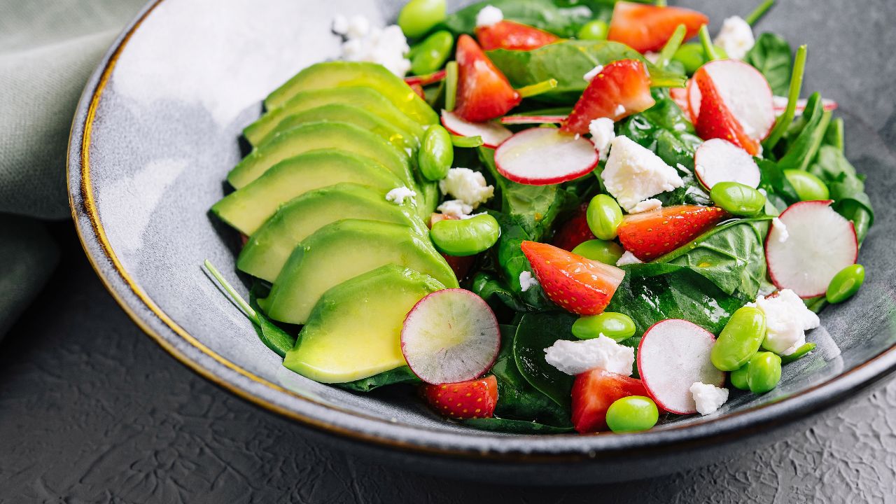 Acrescente esses legumes e verduras à sua salada